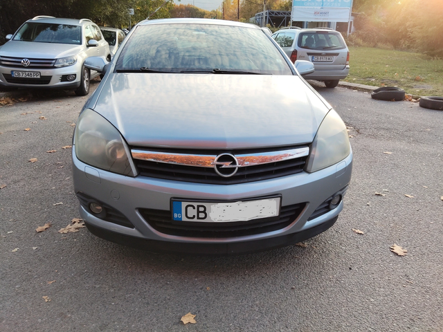 Opel Astra GTC 1, 9d 150ps 6ck - автомобили, коли, обяви за нови и употребявани 2