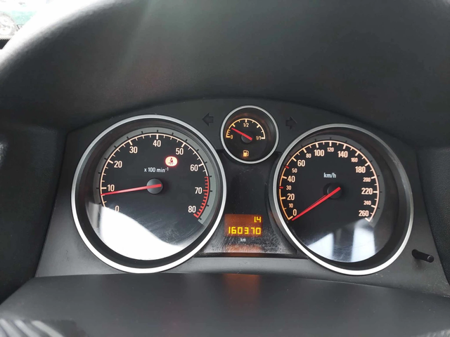 Opel Astra 1, 6i 105ps - автомобили, коли, обяви за нови и употребявани 10