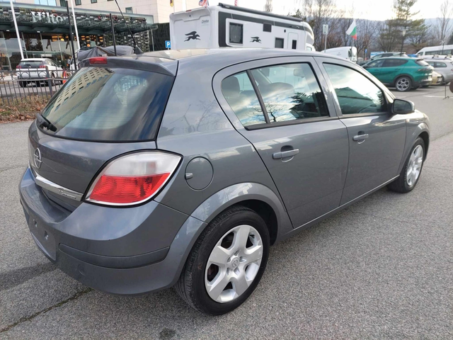 Opel Astra 1, 6i 105ps - автомобили, коли, обяви за нови и употребявани 3