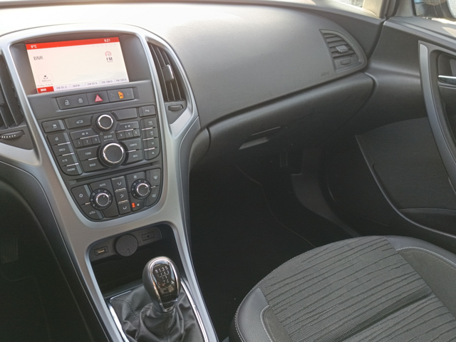 Opel ASTRA - автомобили, коли, обяви за нови и употребявани 11