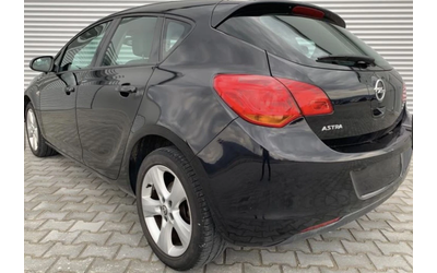 opel-astra - 5