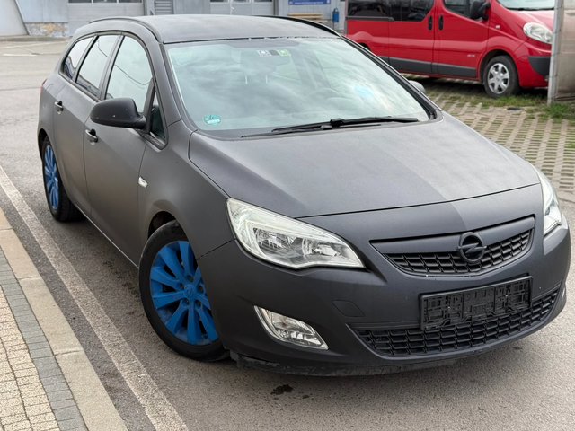 Opel Astra 1, 7CDTI+ 110kc+ Euro5+ Климатик - автомобили, коли, обяви за нови и употребявани 5