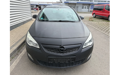Opel Astra 1, 7CDTI+ 110kc+ Euro5+ Климатик - автомобили, коли, обяви за нови и употребявани 6