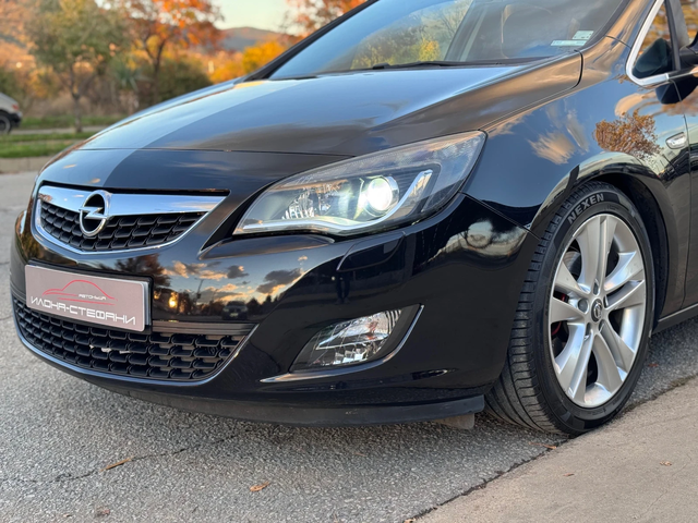Opel Astra 1.6TURBO 180кс * ПЕРФЕКТЕН* - автомобили, коли, обяви за нови и употребявани 8