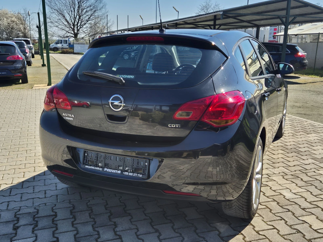 Opel Astra 1.7cdti 110к.с. - автомобили, коли, обяви за нови и употребявани 7
