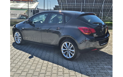 Opel Astra 1.7cdti 110к.с. - автомобили, коли, обяви за нови и употребявани 9