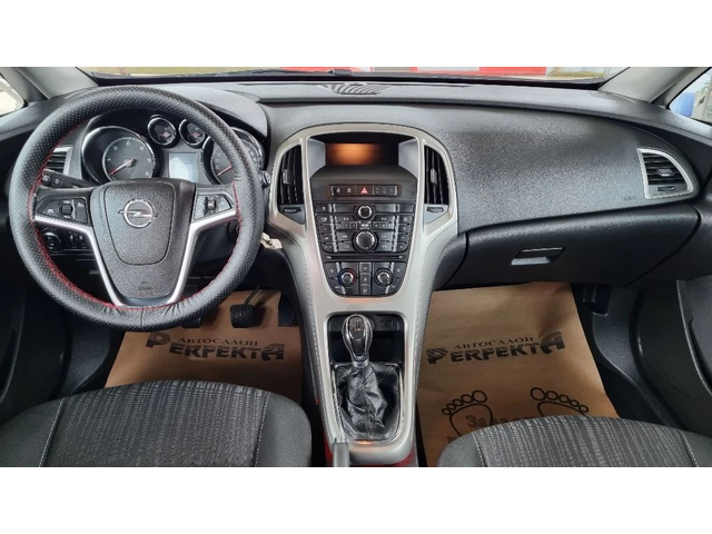 Opel Astra 1.7cdti 110к.с. - автомобили, коли, обяви за нови и употребявани 10