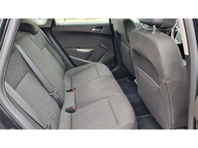 Opel Astra 1.7cdti 110к.с. - автомобили, коли, обяви за нови и употребявани 14