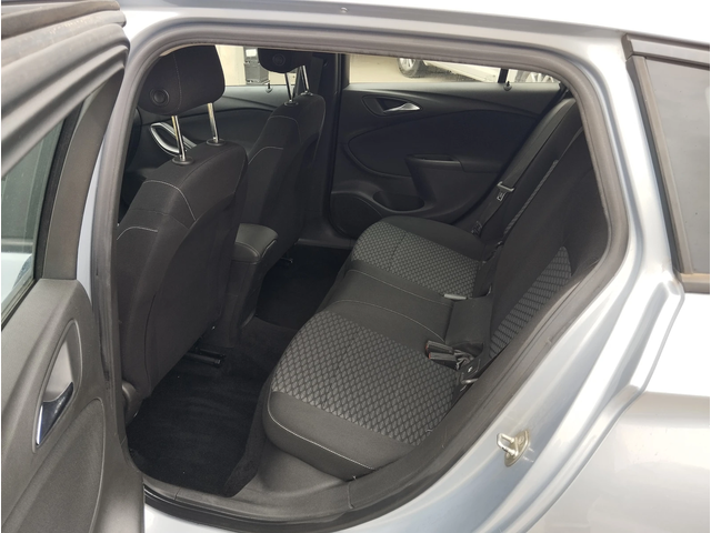 Opel Astra 1.6 CDTI - автомобили, коли, обяви за нови и употребявани 6