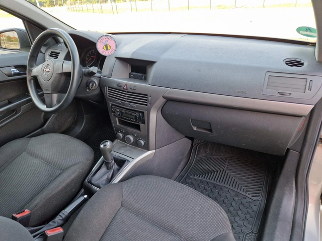 Opel Astra 1.6 - автомобили, коли, обяви за нови и употребявани 14