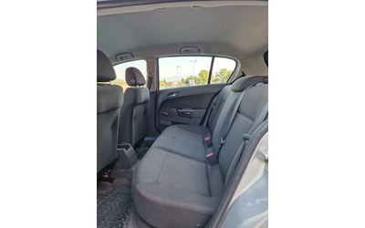 Opel Astra 1.6 - автомобили, коли, обяви за нови и употребявани 9