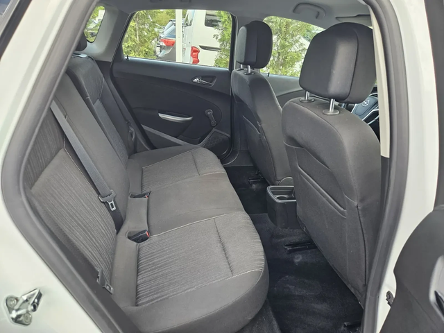 Opel Astra 1.7CDTI-110kc= 6СКОРОСТИ - автомобили, коли, обяви за нови и употребявани 10