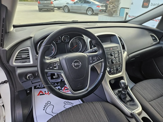 Opel Astra 1.7CDTI-110kc= 6СКОРОСТИ - автомобили, коли, обяви за нови и употребявани 7