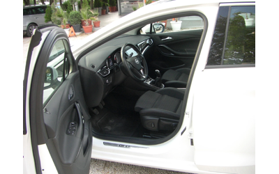 Opel Astra 1.6cdti COSMO NAVI EURO 6+ - автомобили, коли, обяви за нови и употребявани 8