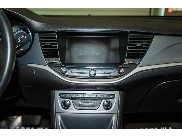 Opel Astra - автомобили, коли, обяви за нови и употребявани 10