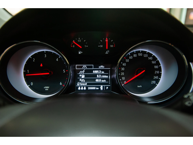 Opel Astra - автомобили, коли, обяви за нови и употребявани 13