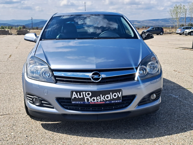 Opel Astra 1, 9 cdti GTC - автомобили, коли, обяви за нови и употребявани 1