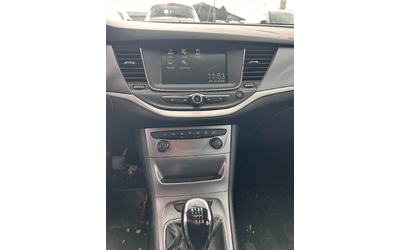 Opel Astra 1.6CDTI NAVI EURO 6 - автомобили, коли, обяви за нови и употребявани 11