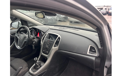 Opel Astra 1.7CDTI NAVI EURO 5 - автомобили, коли, обяви за нови и употребявани 8