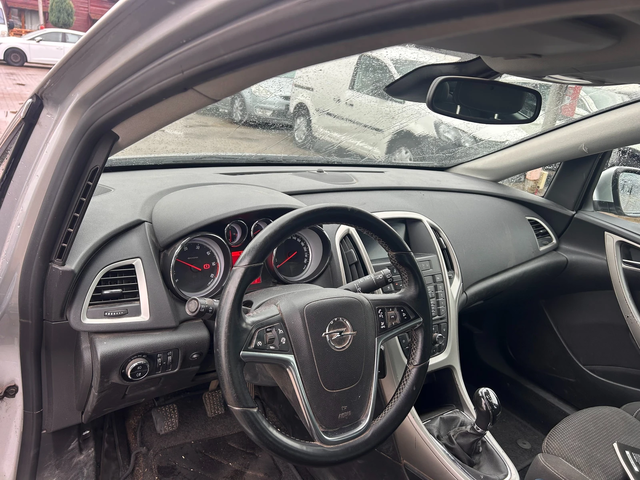 Opel Astra 1.7CDTI NAVI EURO 5 - автомобили, коли, обяви за нови и употребявани 9