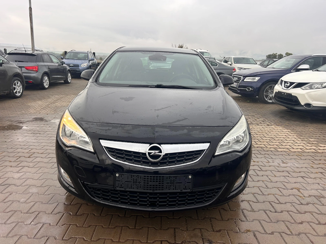 Opel Astra 1.4i EURO 5 - автомобили, коли, обяви за нови и употребявани 2
