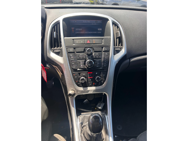 Opel Astra 1.4i NAVI EURO 5 - автомобили, коли, обяви за нови и употребявани 11