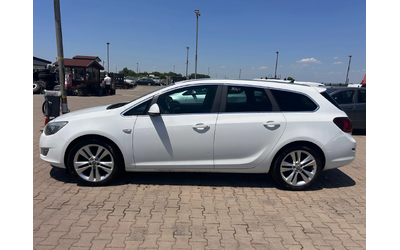 Opel Astra 1.4i NAVI EURO 5 - автомобили, коли, обяви за нови и употребявани 8