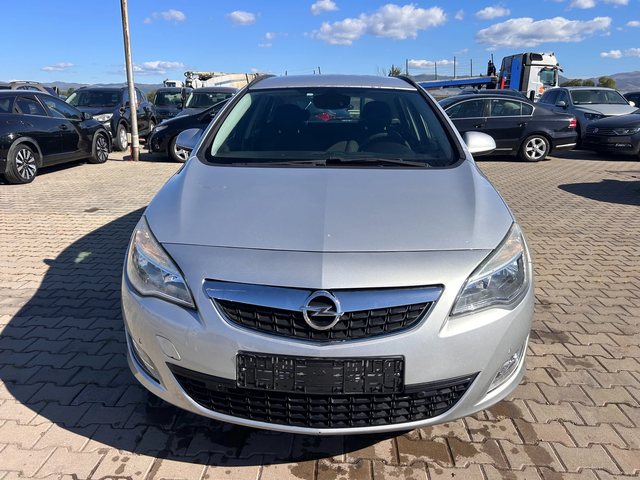 Opel Astra 1.4 NAVI EURO 5 - автомобили, коли, обяви за нови и употребявани 2