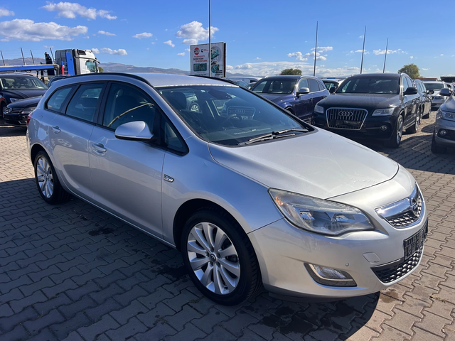 Opel Astra 1.4 NAVI EURO 5 - автомобили, коли, обяви за нови и употребявани 3