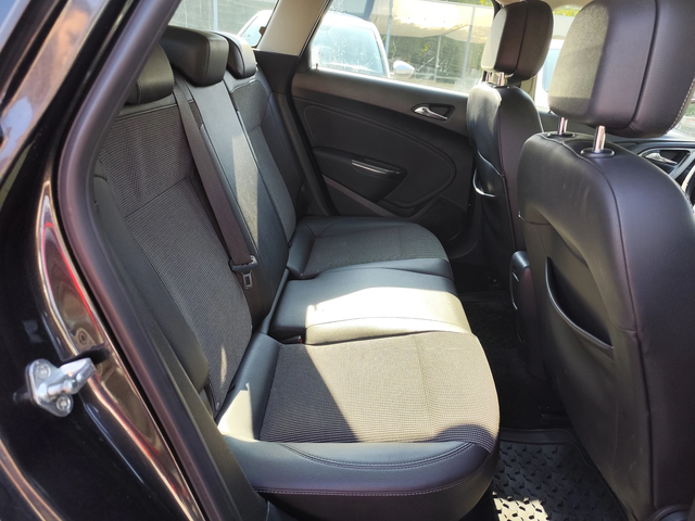 Opel Astra 1.7CDTi* SPORTS TOURER* EURO5A* КЛИМАТРОНИК* - автомобили, коли, обяви за нови и употребявани 9