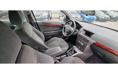Opel Astra 1.7 CDTI 101 k.c ITALIA - автомобили, коли, обяви за нови и употребявани 13