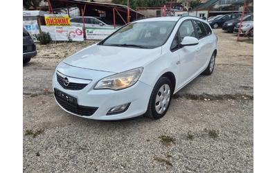 opel-astra - 0