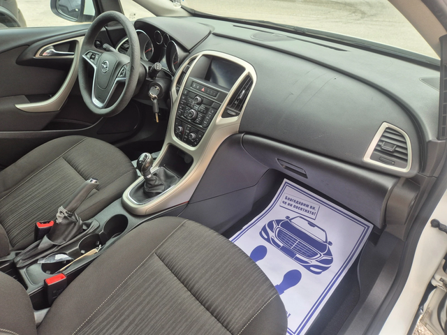 Opel Astra 1.7D, 110K.NAVI - автомобили, коли, обяви за нови и употребявани 10