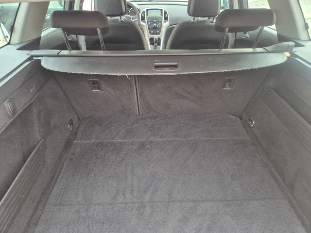 Opel Astra 1.7D, 110K.NAVI - автомобили, коли, обяви за нови и употребявани 16