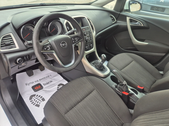 Opel Astra 1.7D, 110K.NAVI - автомобили, коли, обяви за нови и употребявани 8
