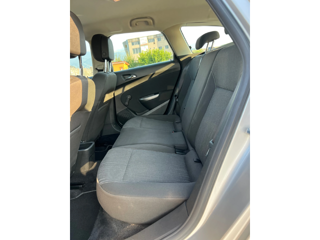 Opel Astra 1.7cdti - автомобили, коли, обяви за нови и употребявани 9