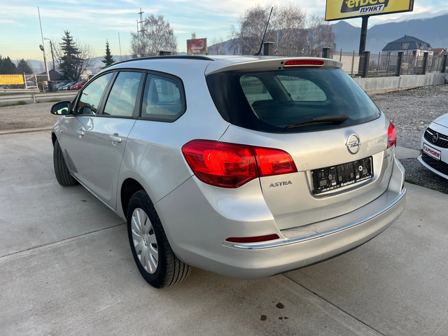 Opel Astra 1.6cdti - автомобили, коли, обяви за нови и употребявани 3