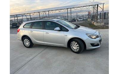 Opel Astra 1.6cdti - автомобили, коли, обяви за нови и употребявани 7
