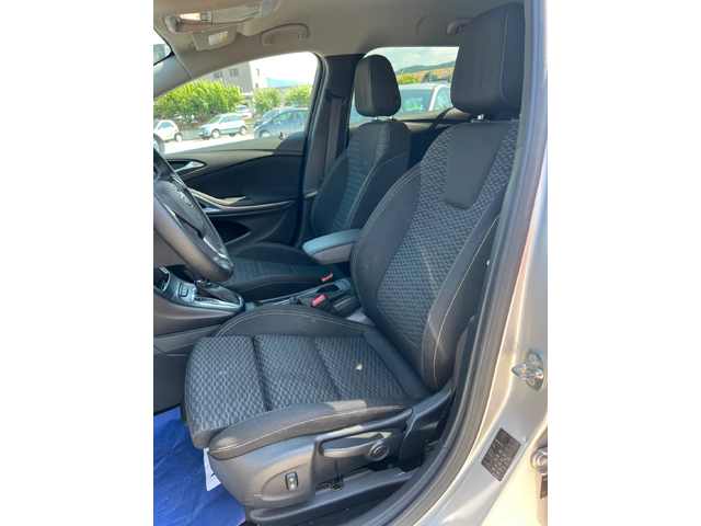 Opel Astra 1.6cdti SPORTSTOURER+ Euro6D - автомобили, коли, обяви за нови и употребявани 11