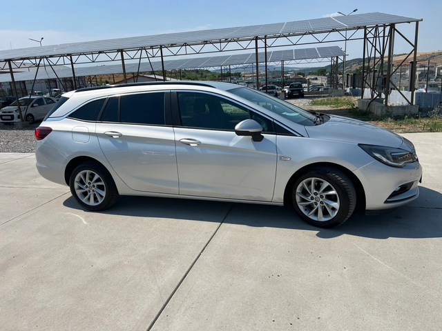 Opel Astra 1.6cdti SPORTSTOURER+ Euro6D - автомобили, коли, обяви за нови и употребявани 7