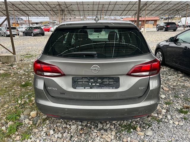 Opel Astra 1.6cdti SPORTSTOURER+ - автомобили, коли, обяви за нови и употребявани 5