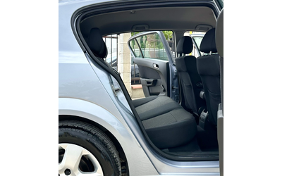 Opel Astra 1.4i 90HP - автомобили, коли, обяви за нови и употребявани 12