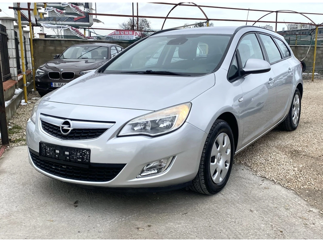 Opel Astra 1.7CDTI 110HP - автомобили, коли, обяви за нови и употребявани 0