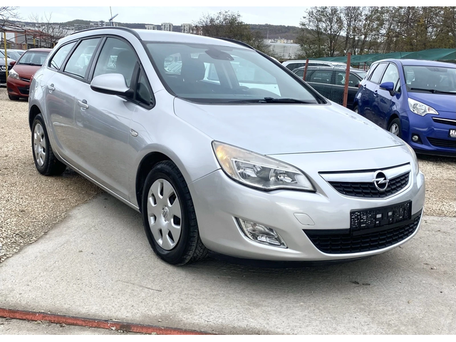 Opel Astra 1.7CDTI 110HP - автомобили, коли, обяви за нови и употребявани 2