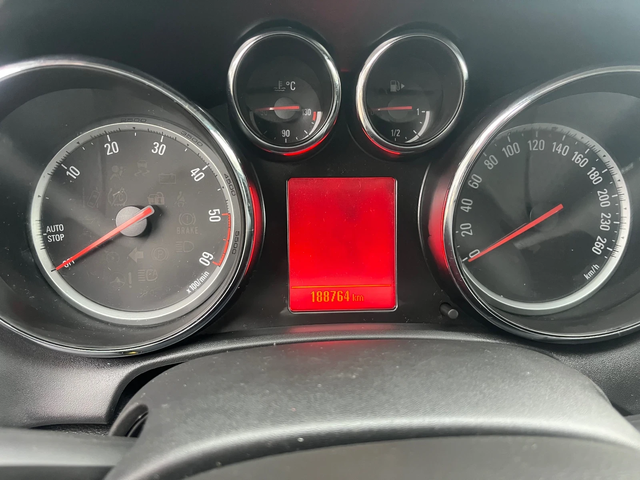 Opel Astra 1.3cdti - автомобили, коли, обяви за нови и употребявани 12