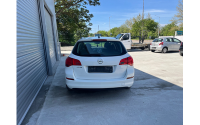 Opel Astra 1.4 газ - автомобили, коли, обяви за нови и употребявани 6
