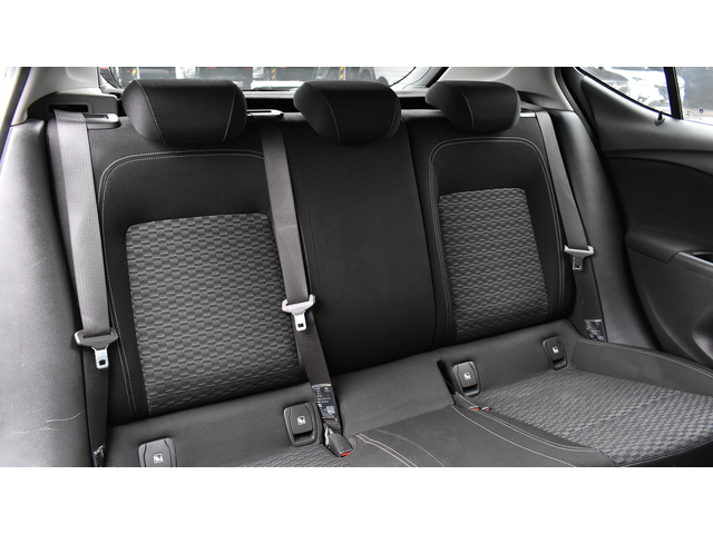 Opel Astra 1.6 CDTi Dynamic - автомобили, коли, обяви за нови и употребявани 10