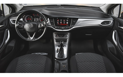 Opel Astra Sports Tourer 1.6 CDTi Bussines Premium Automatic - автомобили, коли, обяви за нови и употребявани 11