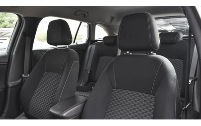 Opel Astra Sports Tourer 1.6 CDTi Bussines Premium Automatic - автомобили, коли, обяви за нови и употребявани 9