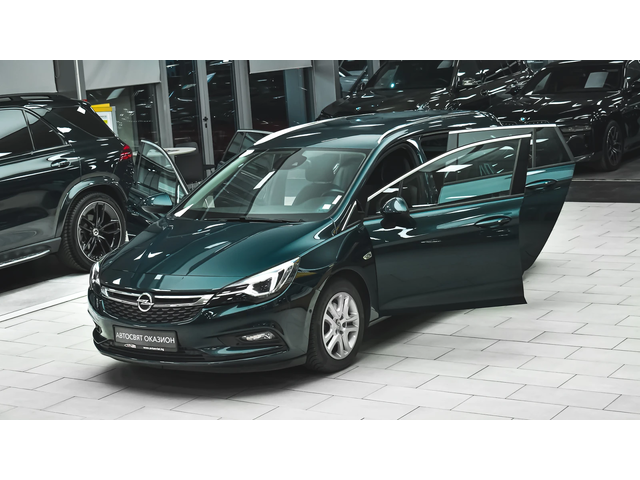Opel Astra Sports Tourer 1, 6 CDTi Innovation - автомобили, коли, обяви за нови и употребявани 0